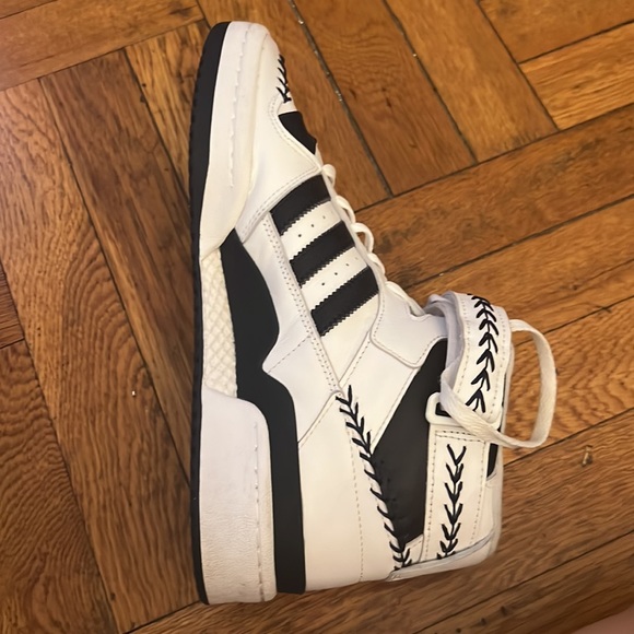 Adidas Forum Mid Size 10 Us Style GY3814 White black Mens Shoes Worn twice - Picture 3 of 8